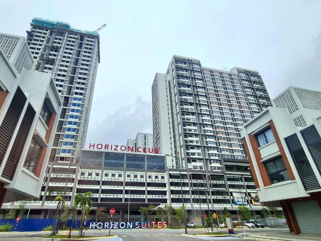 Horizon Suite Homestay, Klia By S&T Homez Sepang Exteriér fotografie